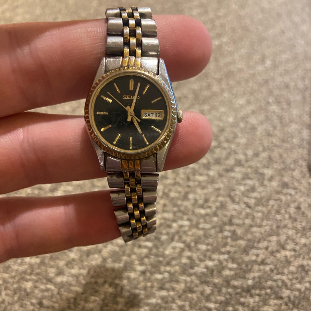 Ladies Seiko 7N83-0049 Wrist watch